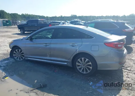 2015 Hyundai Sonata Sport z USA, uszkodzony, nr VIN 5NPE34AF0FH090432